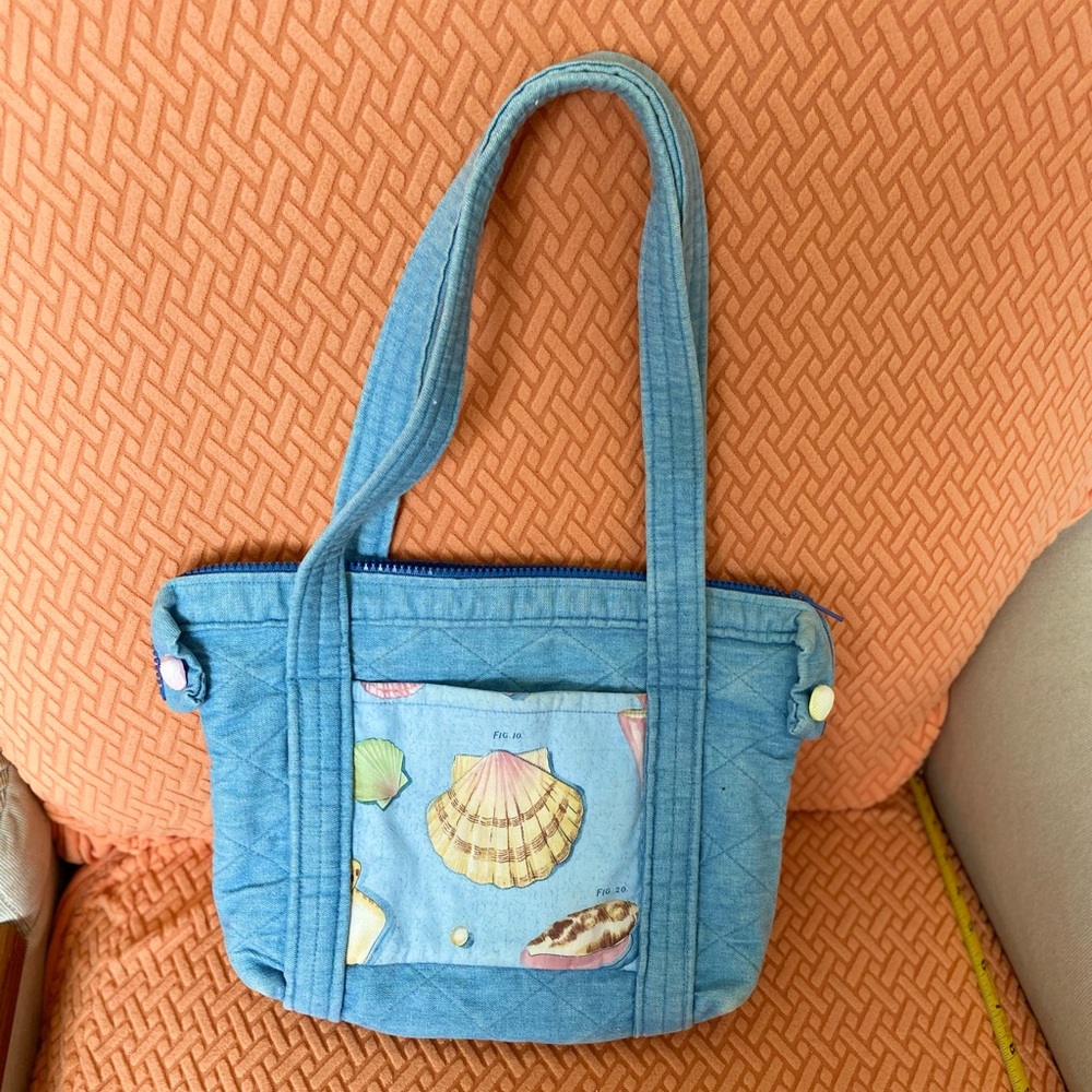 Ladies beach design shoulder bag